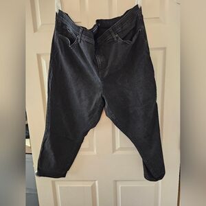 Cropped Black Jeans